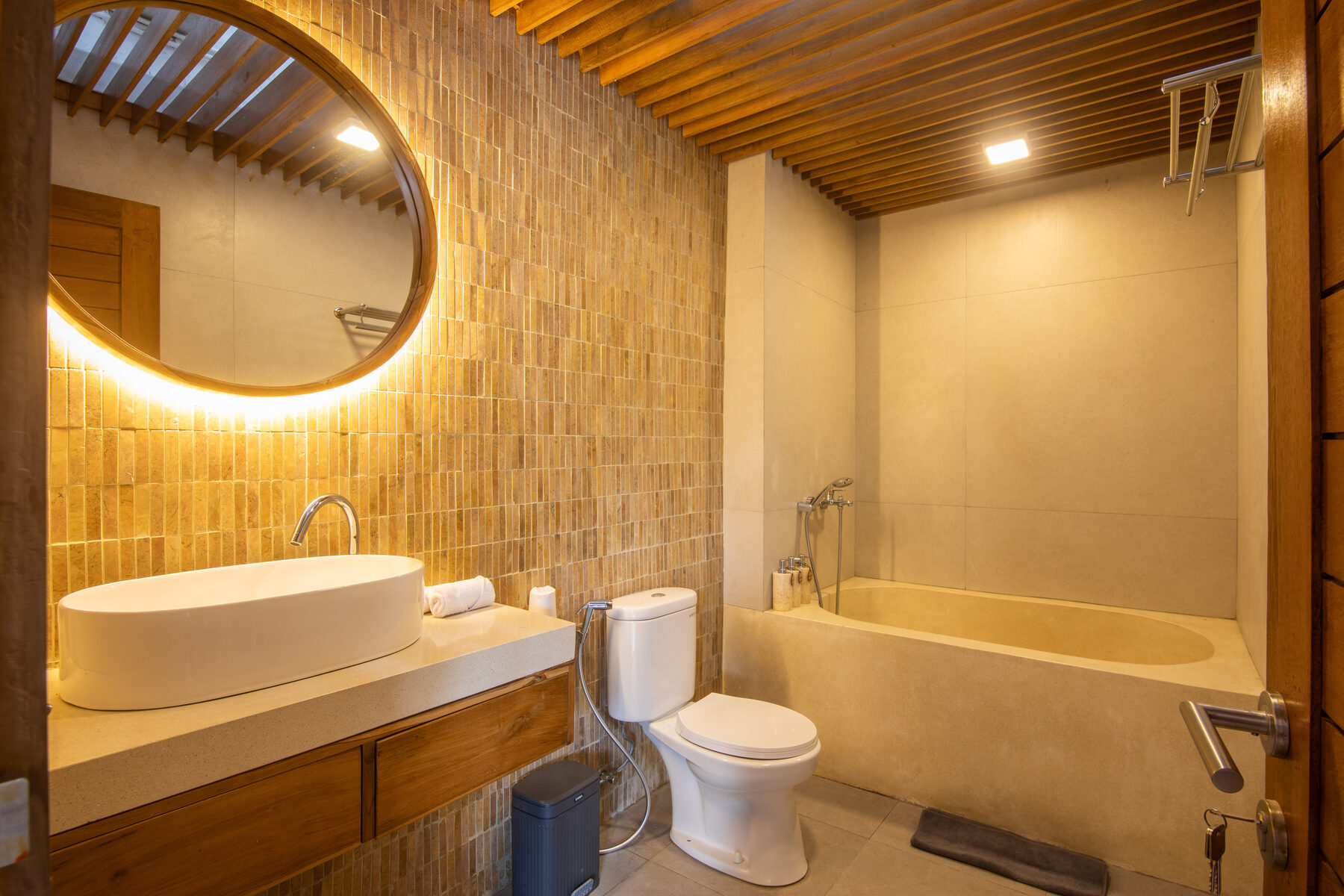 Villa 1 — baño principal